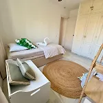 Comfortable Near The Sea Διαμέρισμα *