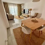 Διαμέρισμα Comfortable Near The Sea