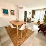 Comfortable Near The Sea Διαμέρισμα *
