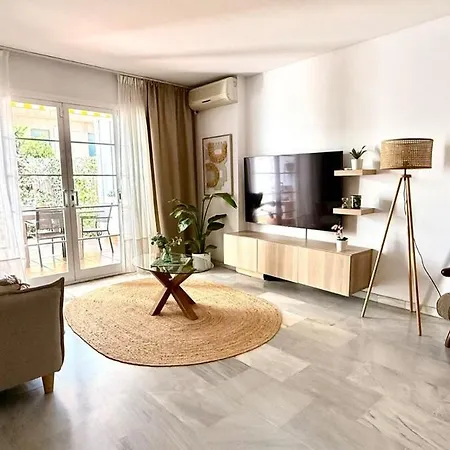 Comfortable Near The Sea Apartment *