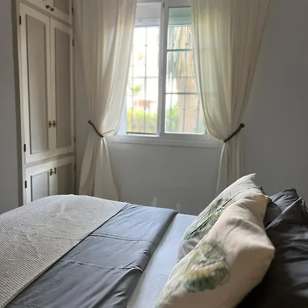 Comfortable Near The Sea Apartment *