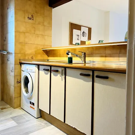 Comfortable Near The Sea *