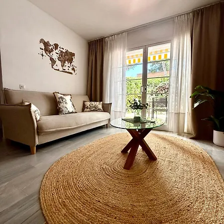 Apartment Comfortable Near The Sea *