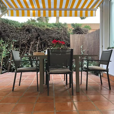 Lägenhet Comfortable Near The Sea *