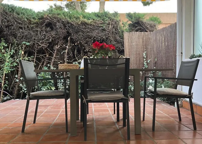 Apartment Comfortable Near The Sea *