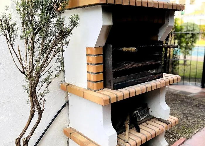 Apartment Comfortable Near The Sea