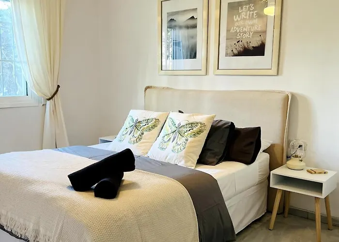 Comfortable Near The Sea *