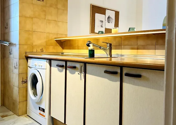 Comfortable Near The Sea *