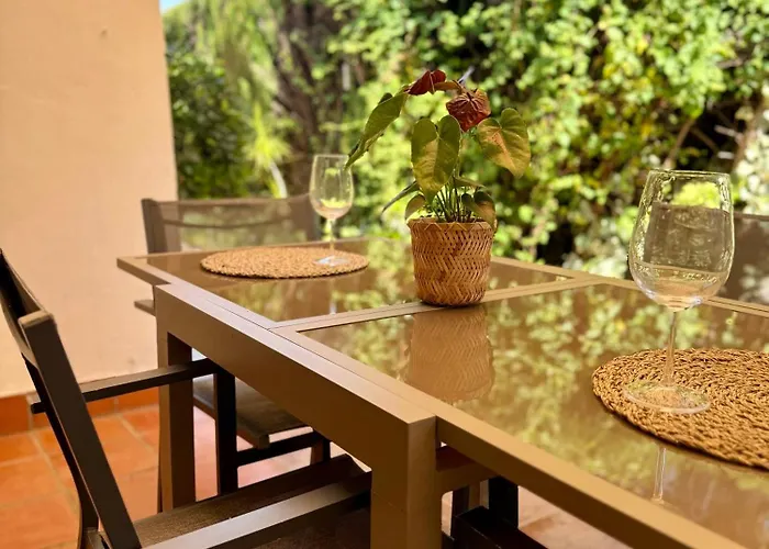 Comfortable Near The Sea *